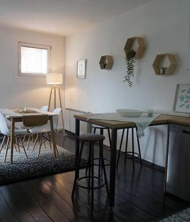 Cosy Apartment In The Heart Of Скопье Экстерьер фото