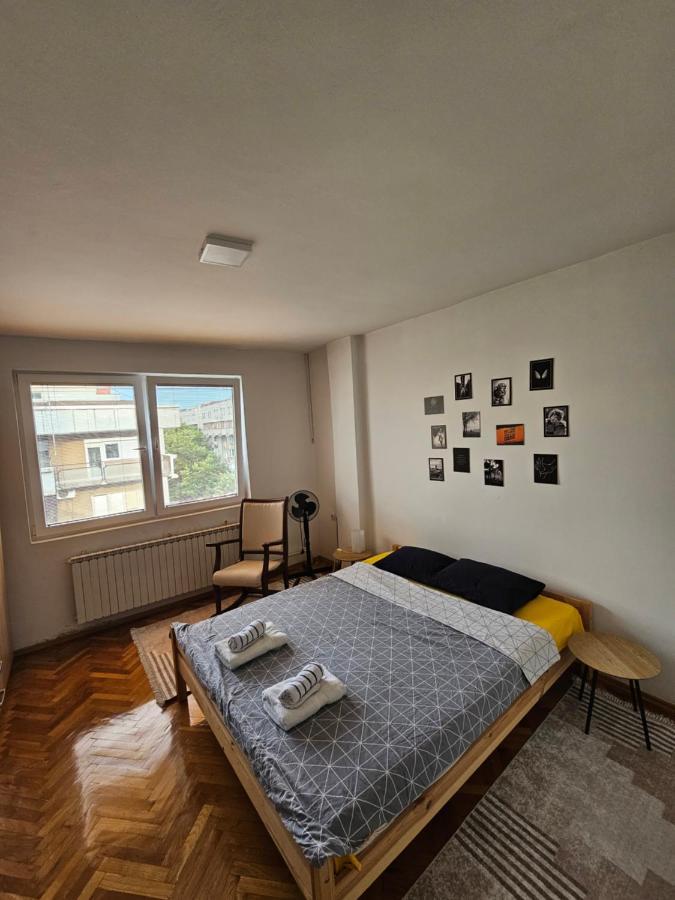 Cosy Apartment In The Heart Of Скопье Экстерьер фото